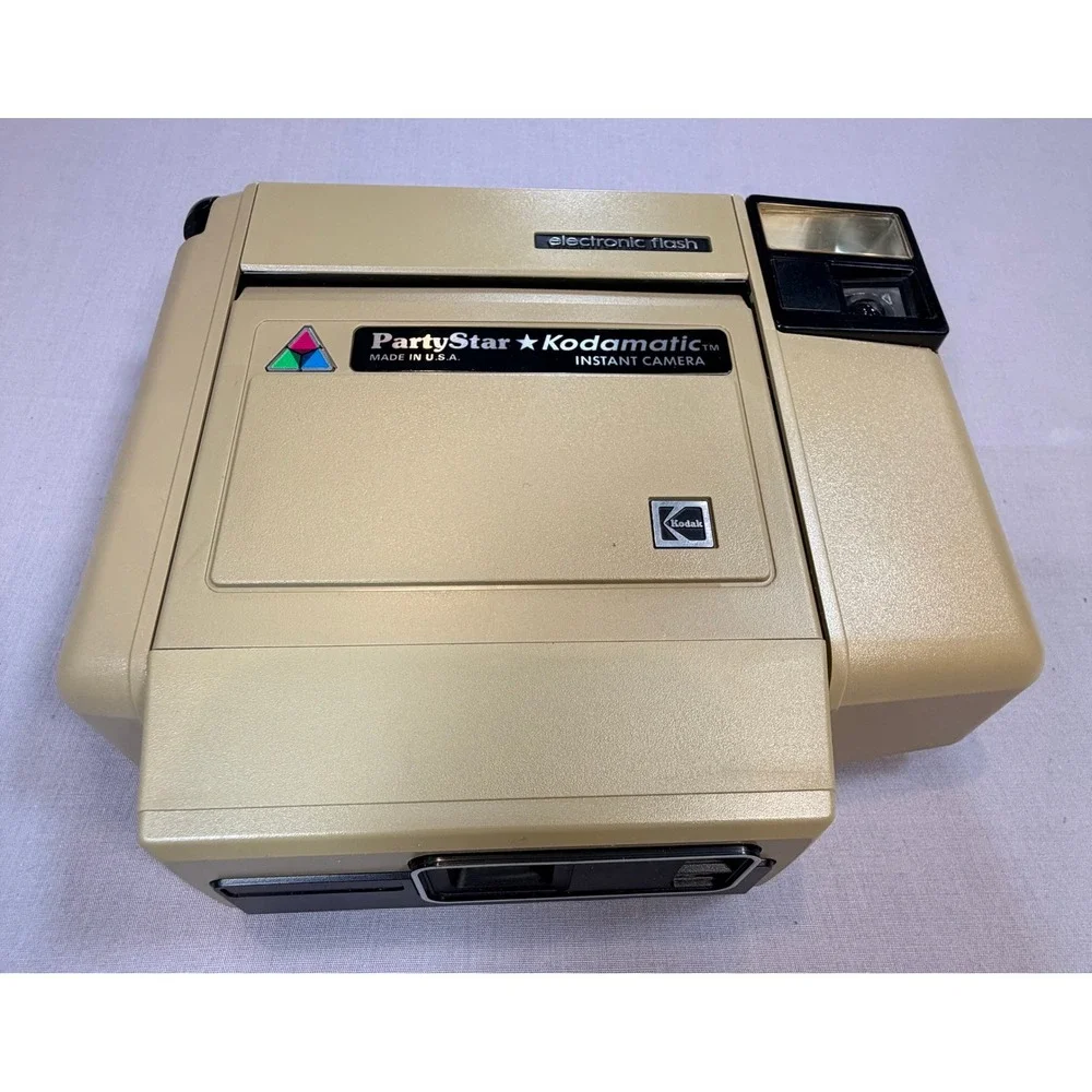 Kodak Koda Matic Instant Color Film Camera HS144-10 Tan Vintage Retro Flash